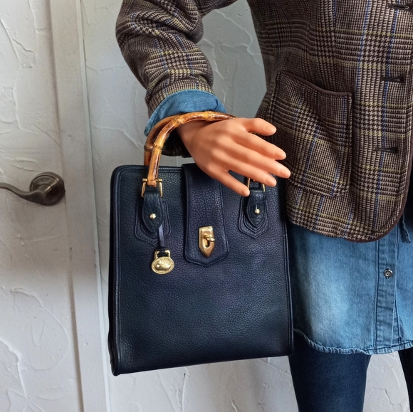 Dooney & Bourke Vintage Arrowhead Collection: North/South Tote, 1996 - Picture 15 of 15